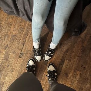 Meet your Posher, Clee